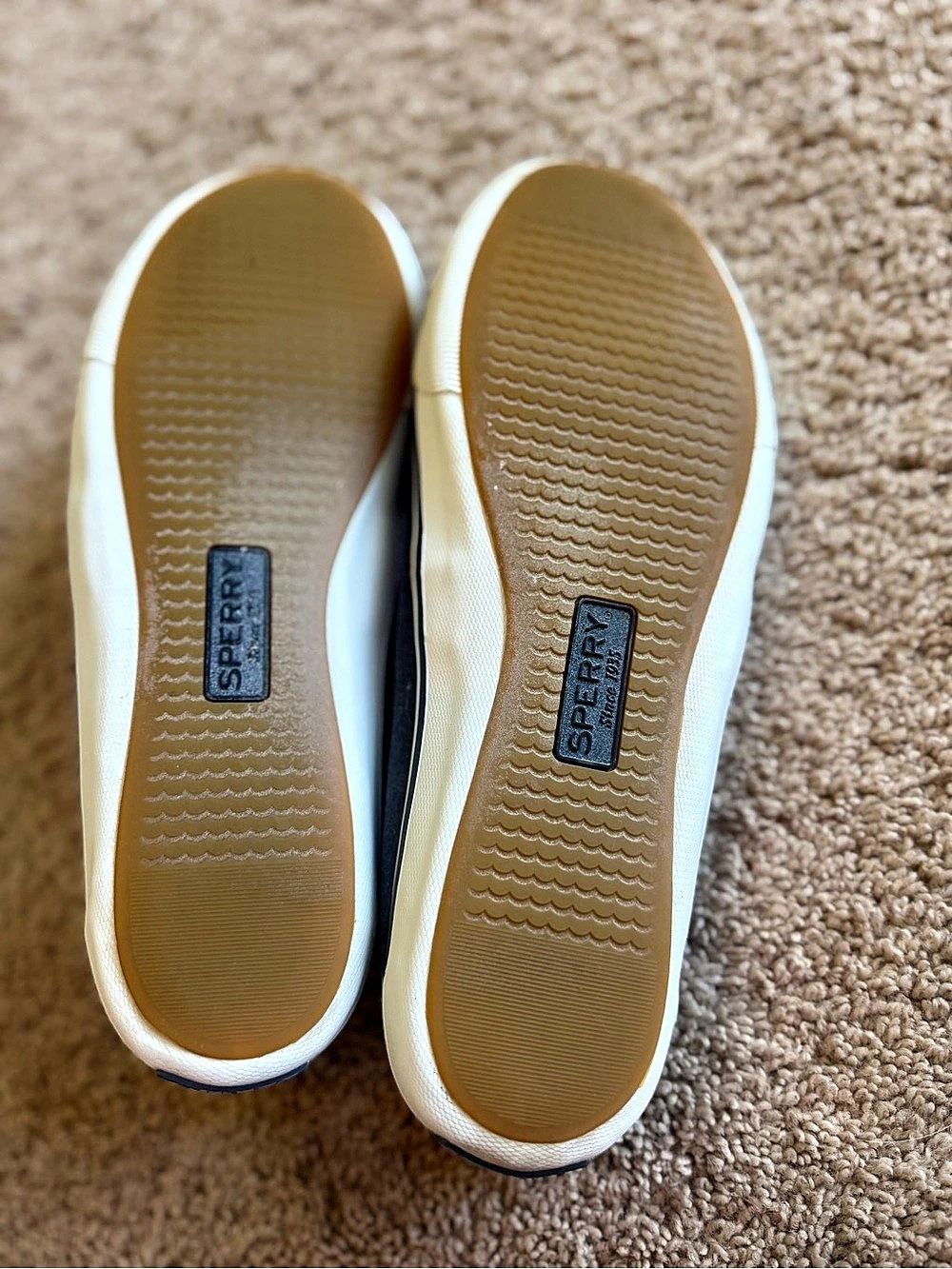 Sperry Lounge Away Classic Topsider Boat Shoes- women’s size 9 - Picture 8 of 8